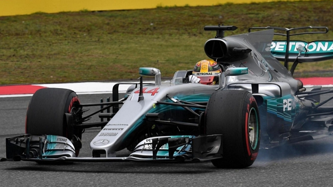 GP Κίνας: Και πάλι pole position o Hamilton