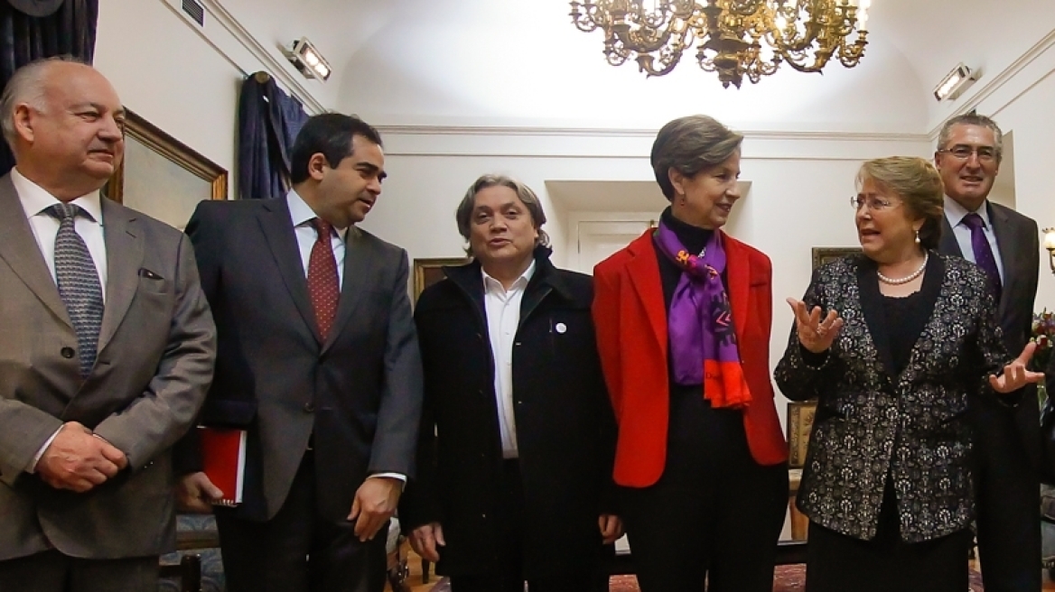 Χιλή: Οι σοσιαλιστές προκρίνουν για την προεδρία της χώρας την υποψηφιότητα ανεξάρτητου γερουσιαστή