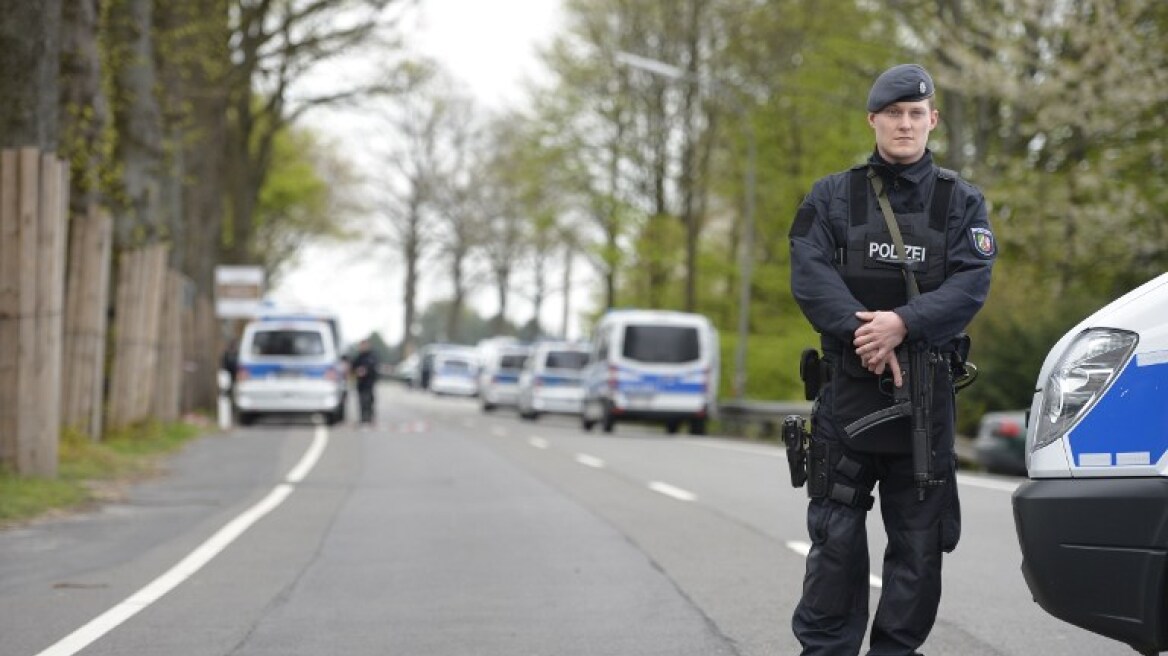 Γερμανία: Τρεις συλλήψεις υπόπτων για παροχή βοήθειας στον σχεδιασμό τρομοκρατικού χτυπήματος