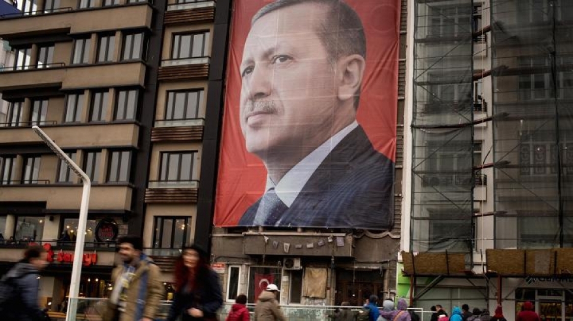 Τουρκία: Δημοψήφισμα σε μία οικονομία που καταρρέει