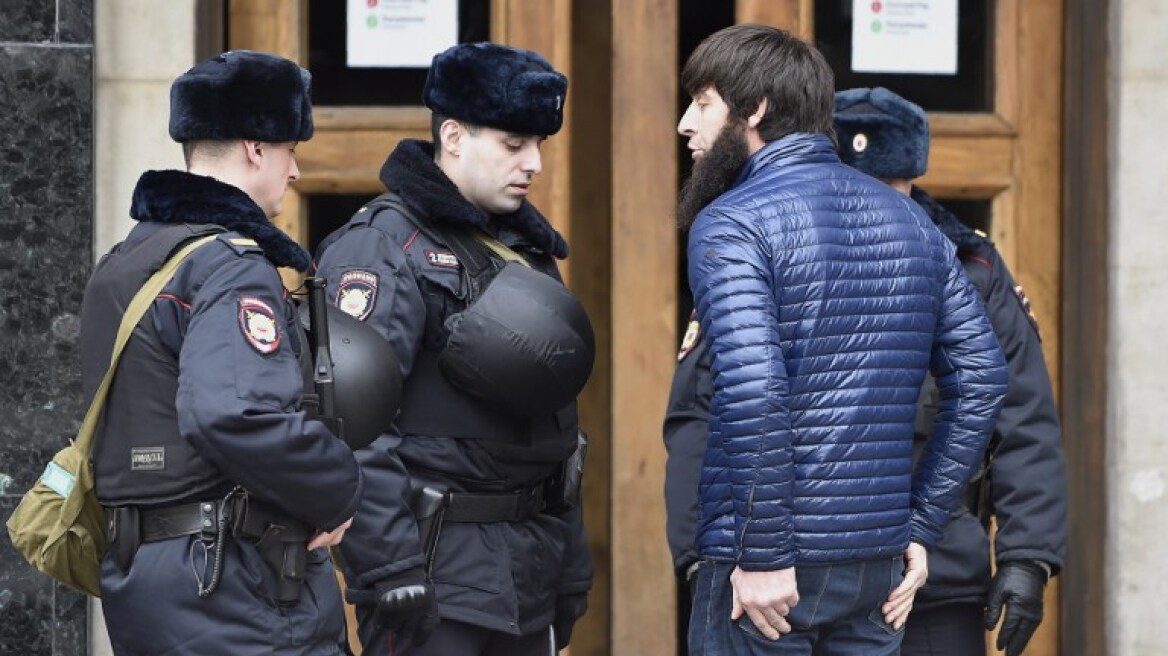 Συναγερμός στη Ρωσία: Πράκτορας σκότωσε δύο ύποπτους τρομοκράτες στη Μόσχα