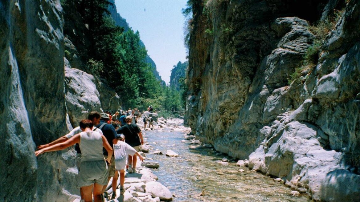 Samaria Gorge reopens on Thursday after maintenance work on trail (PHOTOS)