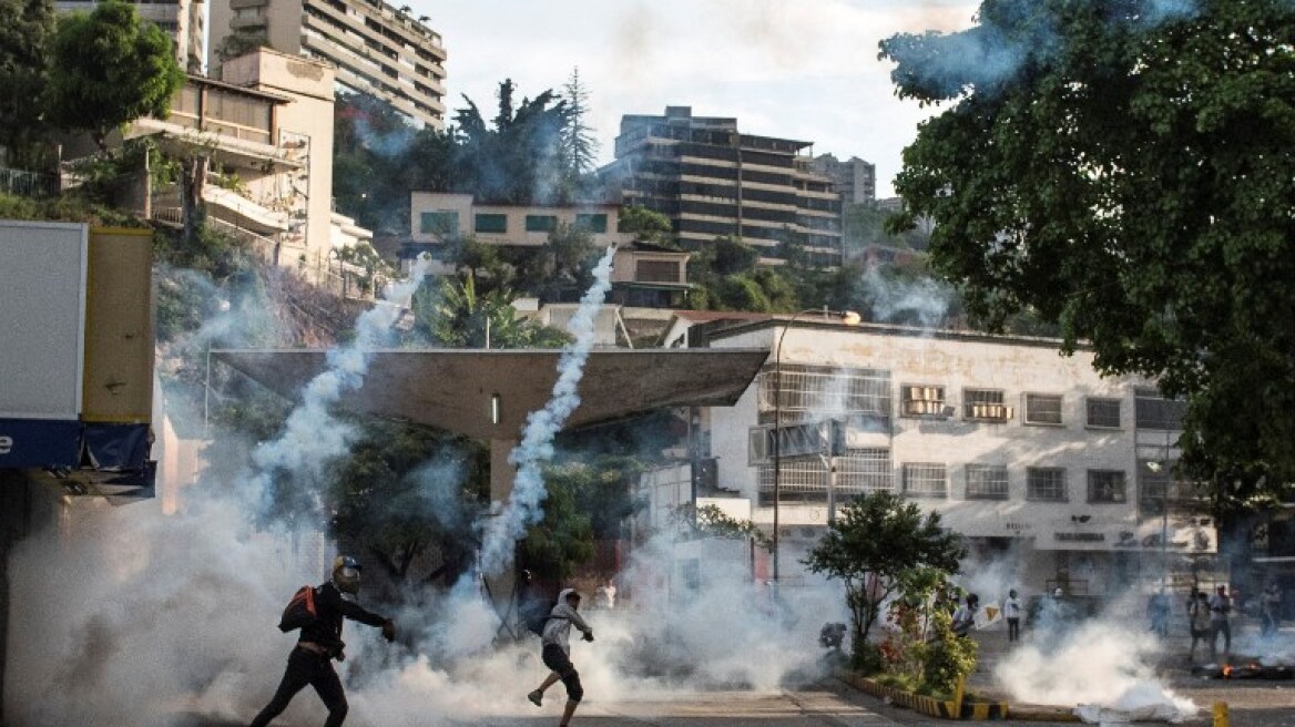 Βενεζουέλα: Ολόκληρος ο κόσμος βλέπει χάος, εκτός από τον ΣΥΡΙΖΑ