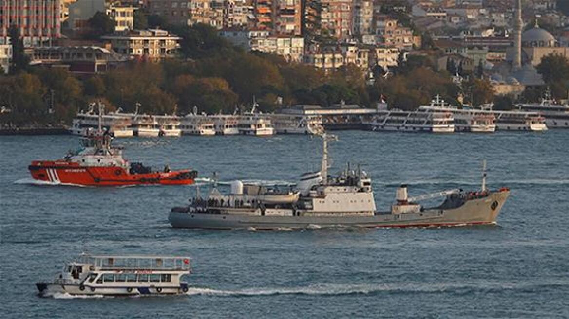 Russian naval ship, cargo vessel collide off Constantinople coast, all soldiers rescued