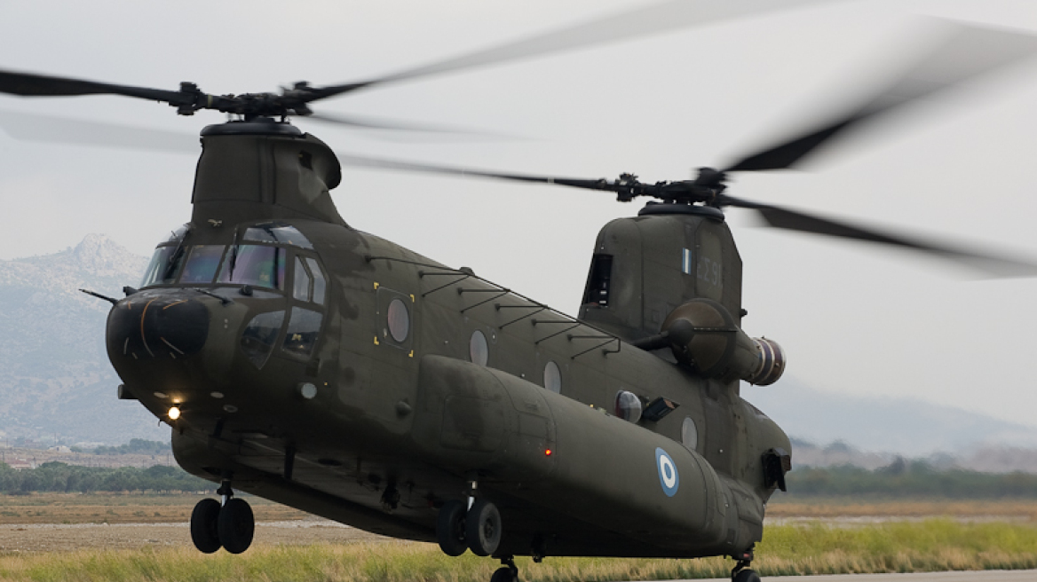  Greece acquires five more ex-US Army CH-47D Chinook transport helicopters