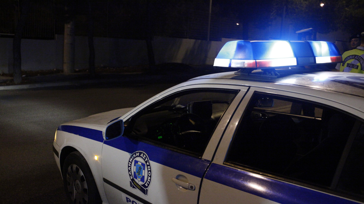 Λάρισα: «Νταής» κλέφτης μηχανής αντιστάθηκε στους αστυνομικούς