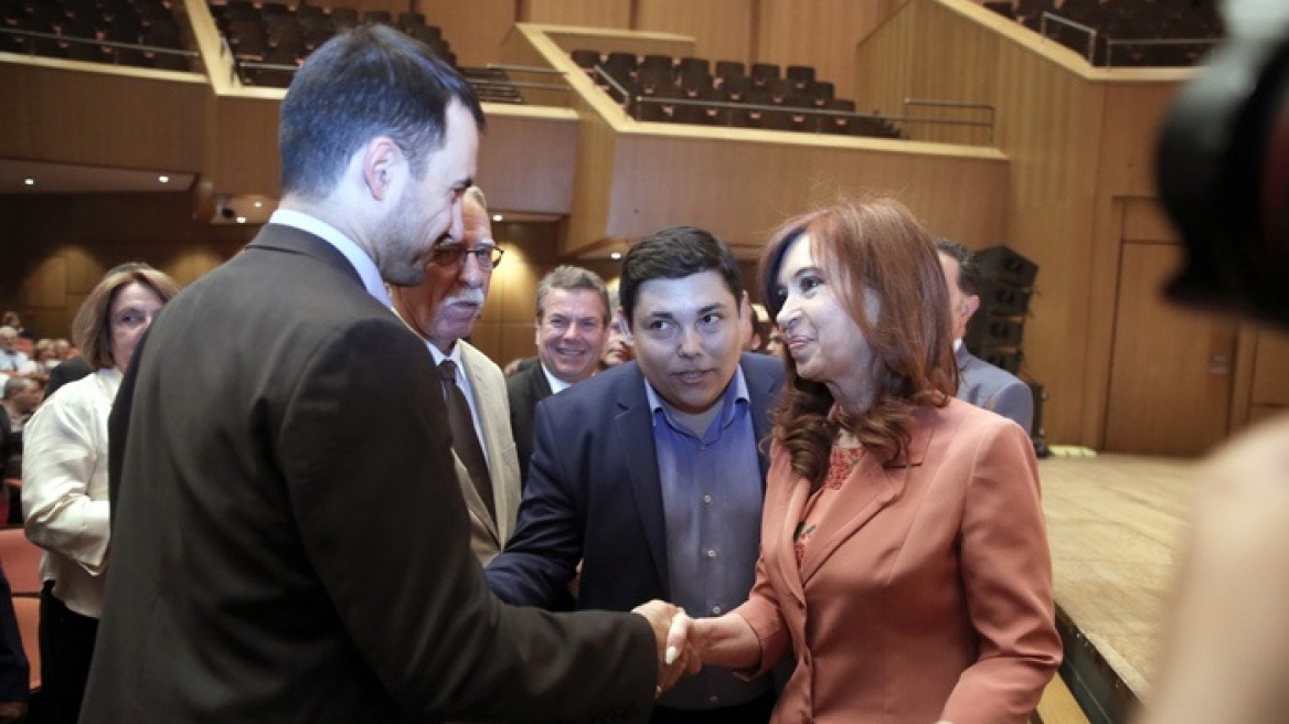 Κριστίνα Φερνάντες -Κίρχνερ: Το ΔΝΤ κατέστρεψε τον παραγωγικό ιστό της Αργεντινής