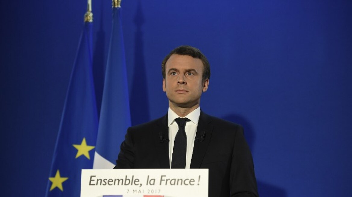 Γαλλία: Ο Μακρόν παραιτήθηκε από την ηγεσία και μετονόμασε το κόμμα του