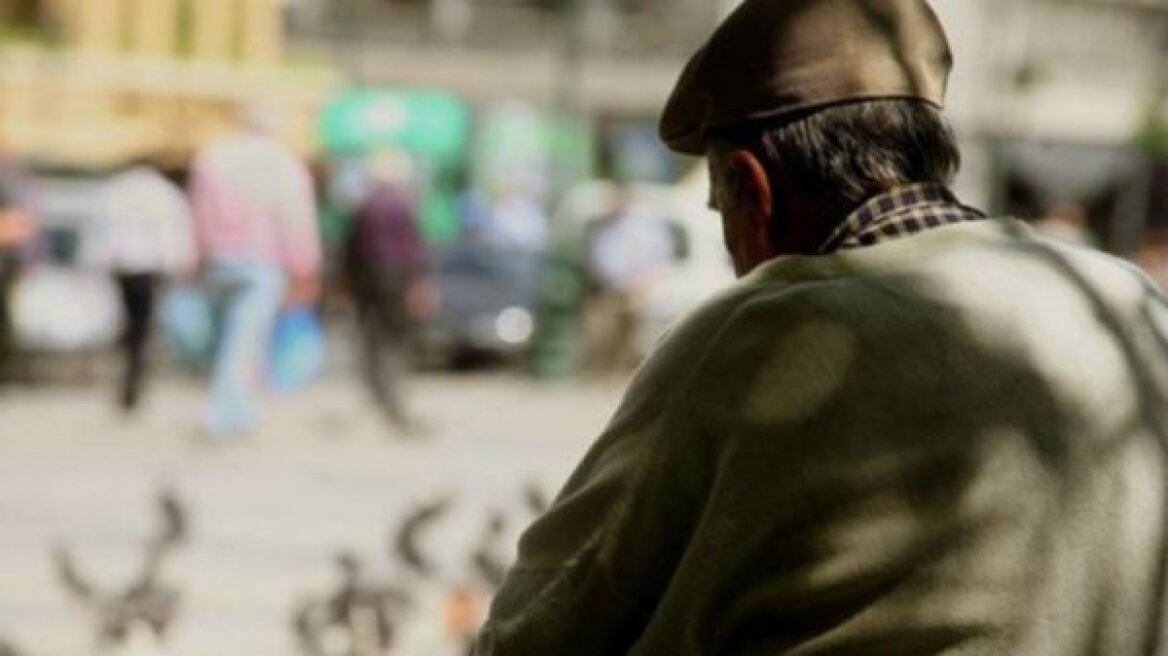 Ληστής τραυμάτισε ηλικιωμένο και αστυνομικό στην Πάτρα