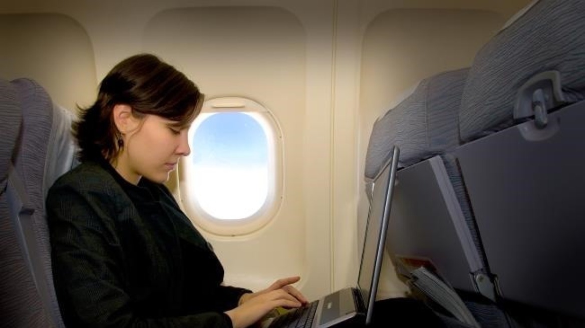Απαγορεύει τα laptop στην καμπίνα αεροπλάνων από Ευρώπη η Ουάσιγκτον