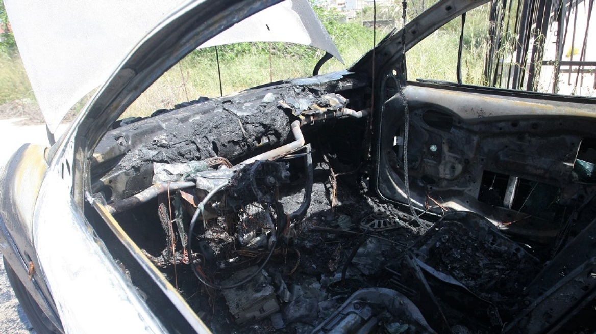 Χανιά: Έκαψε το αυτοκίνητο... για να μην το πάρει η πρώην του!