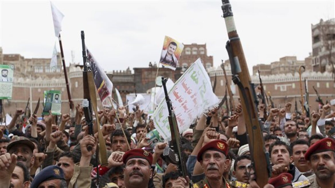 Στο χάος η Υεμένη: Εσωτερικές διαμάχες σπέρνουν διχόνοια στα δύο στρατόπεδα