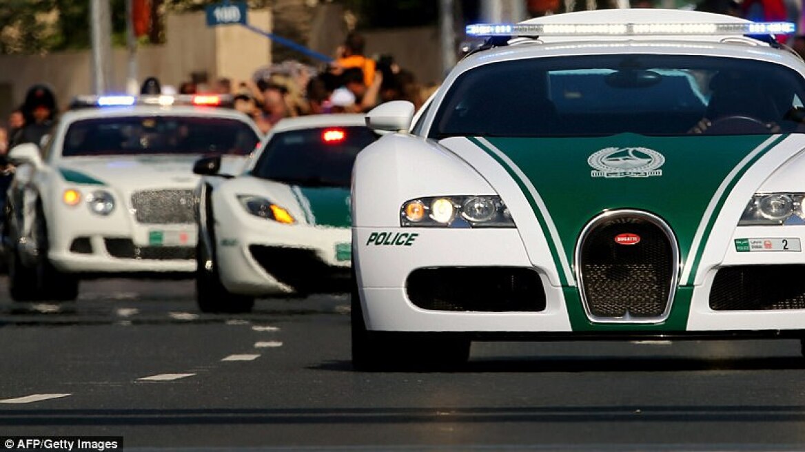 Fastest police cars in the world (video-photos)