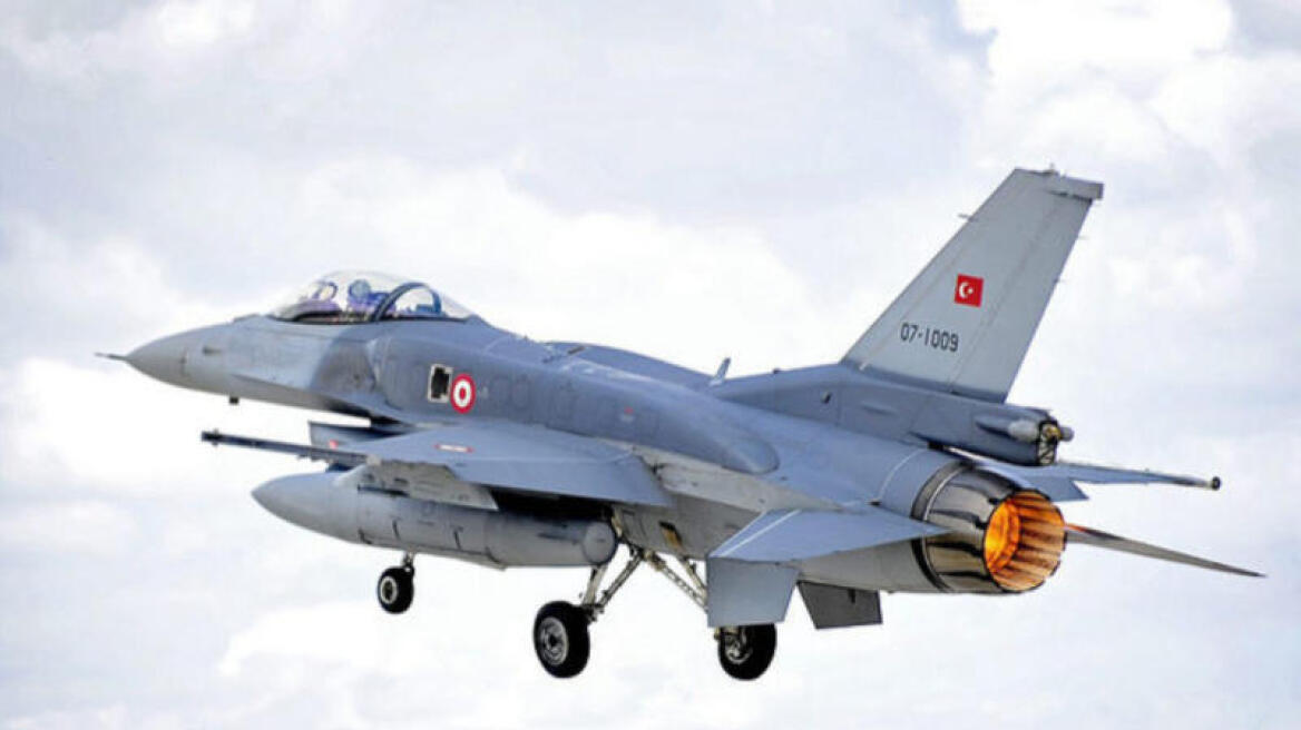 EU warns Turkey after it violates Greek airspace 141 times in one day!
