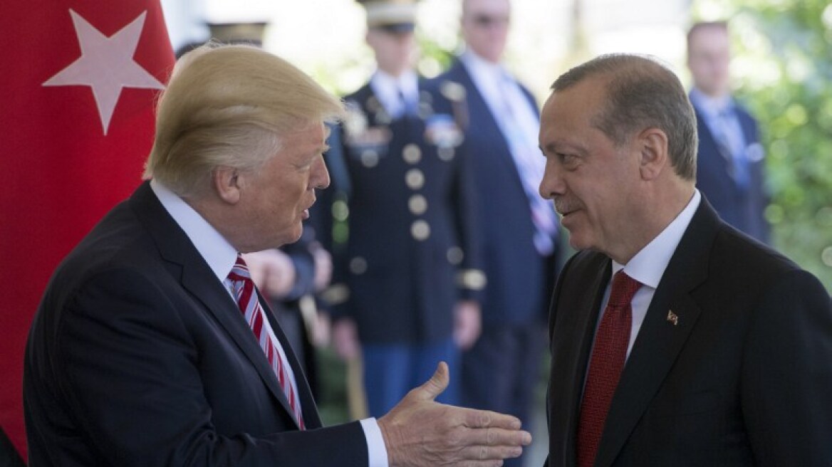 Τα «έσπασαν» Τραμπ-Ερντογάν για τους Κούρδους στην πρώτη τους συνάντηση