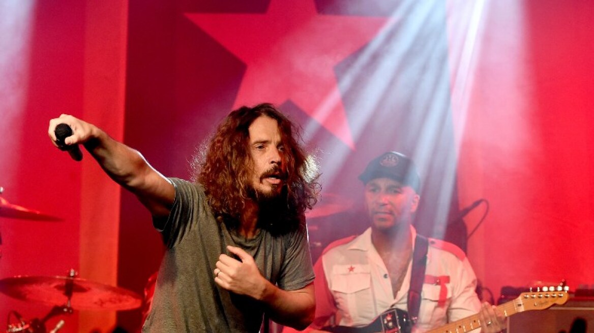 Ο κόσμος της μουσικής αποτίει φόρο τιμής στον «αρχιτέκτονα» της Grunge, Chris Cornell