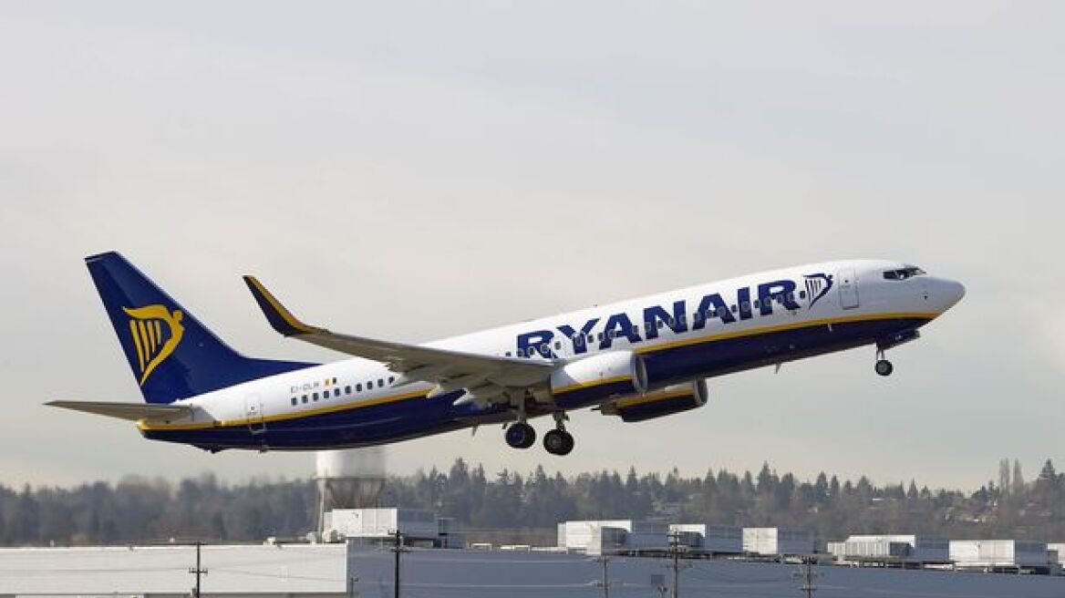 Χάος σε πτήση της Ryanair με μεθυσμένους επιβάτες
