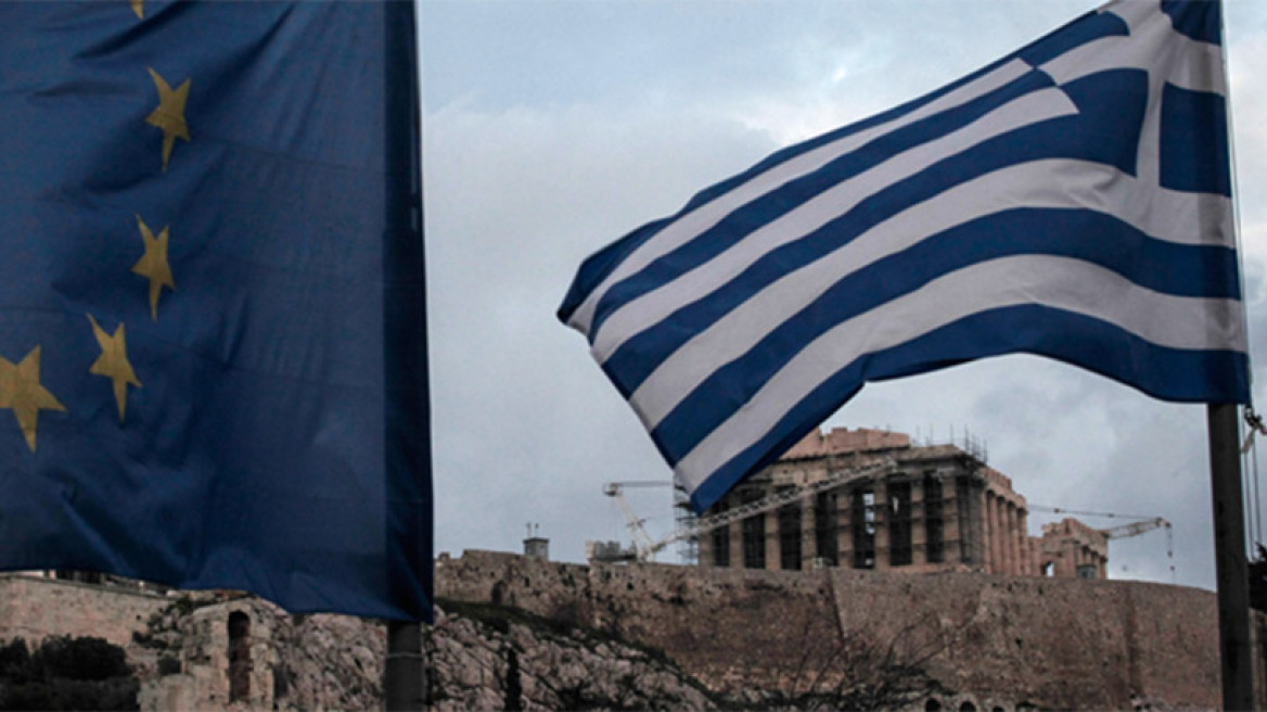 Bloomberg: Η Ελλάδα κινδυνεύει με νέο πακέτο διάσωσης λόγω λιτότητας
