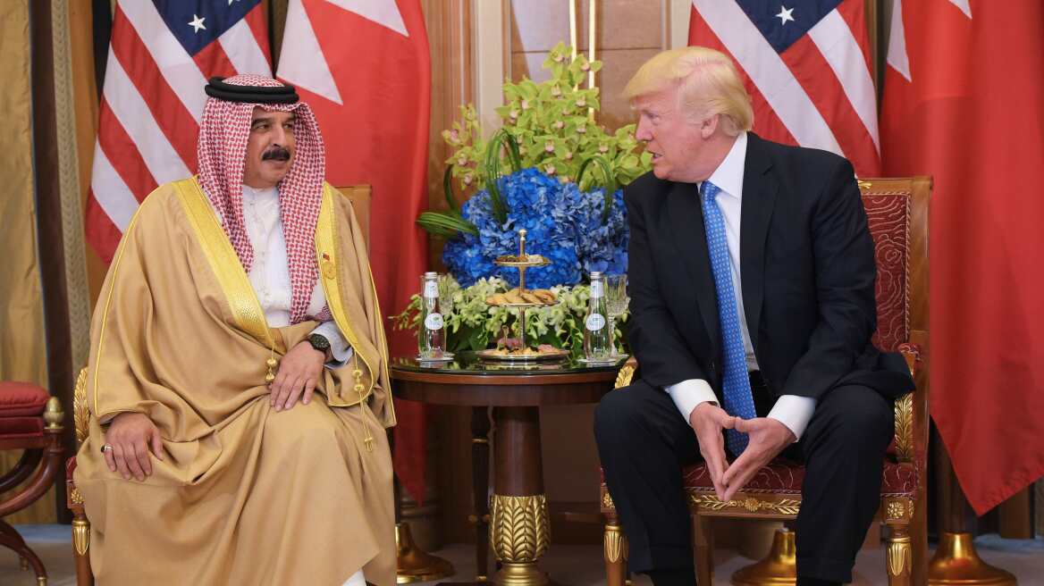 Αποκατέστησε τις σχέσεις με το Μπαχρέιν ο Τραμπ