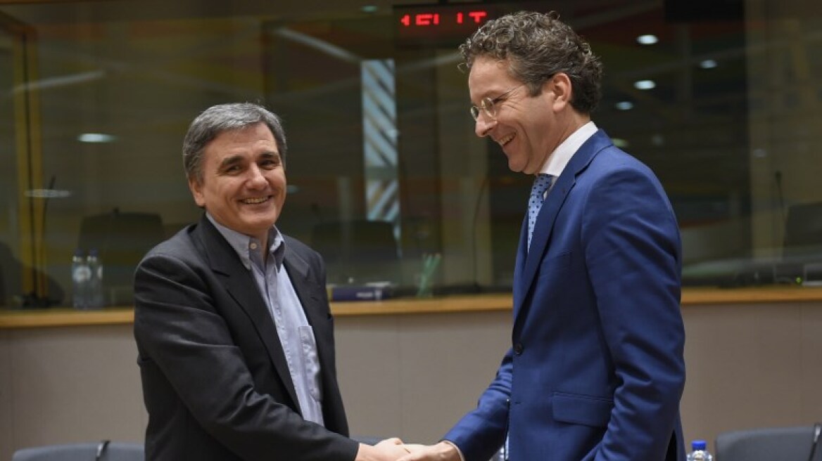 Eurogroup: Μικρό καλάθι για το χρέος στη σκιά της μάχης Σόιμπλε-ΔΝΤ