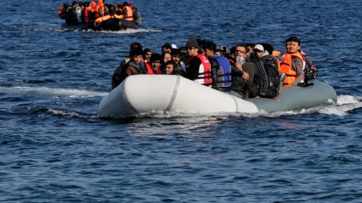113 refugees and migrants arrive in northern Aegean island over weekend