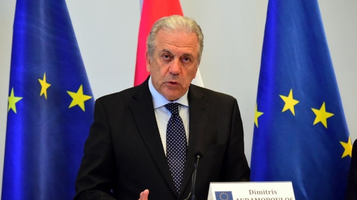 Ο Αβραμόπουλος εγκαινίασε πρωτοβουλία της ΕΕ για την ενσωμάτωση μεταναστών στην αγορά εργασίας	