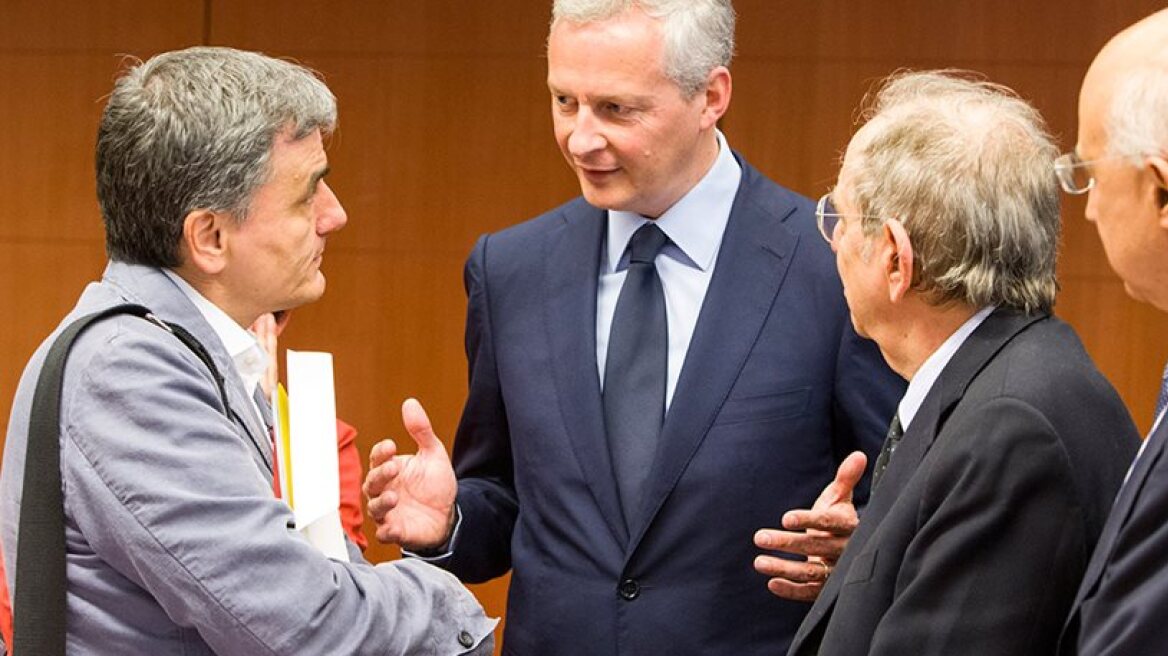 Επικρίσεις από «Le Monde» - «El Pais» για  την αδυναμία του Eurogroup να καταλήξει σε συμφωνία