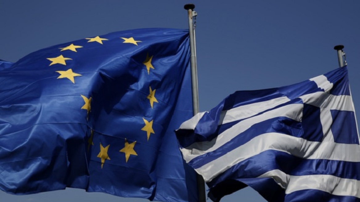 Die Welt: Οι μισοί Γερμανοί θέλουν απομείωση του ελληνικού χρέους  