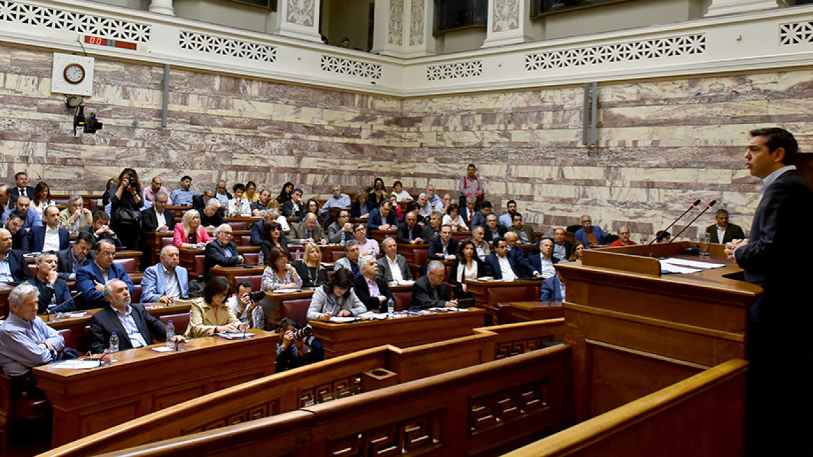 «Ανταρσία» από 28 βουλευτές του ΣΥΡΙΖΑ: Ζητούν κατάργηση διάταξης του μνημονίου που ψήφισαν