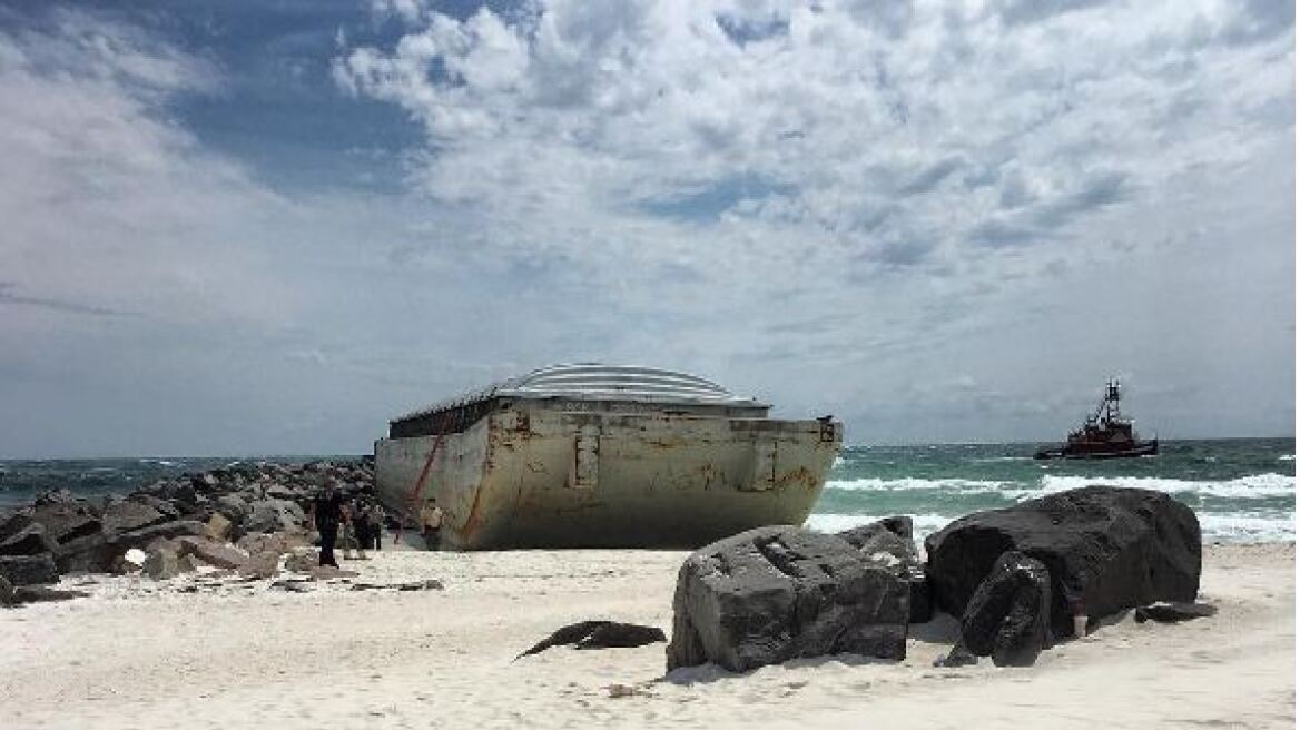 Πλοίο - «φάντασμα» ξεβράστηκε στις ακτές της Φλόριντα