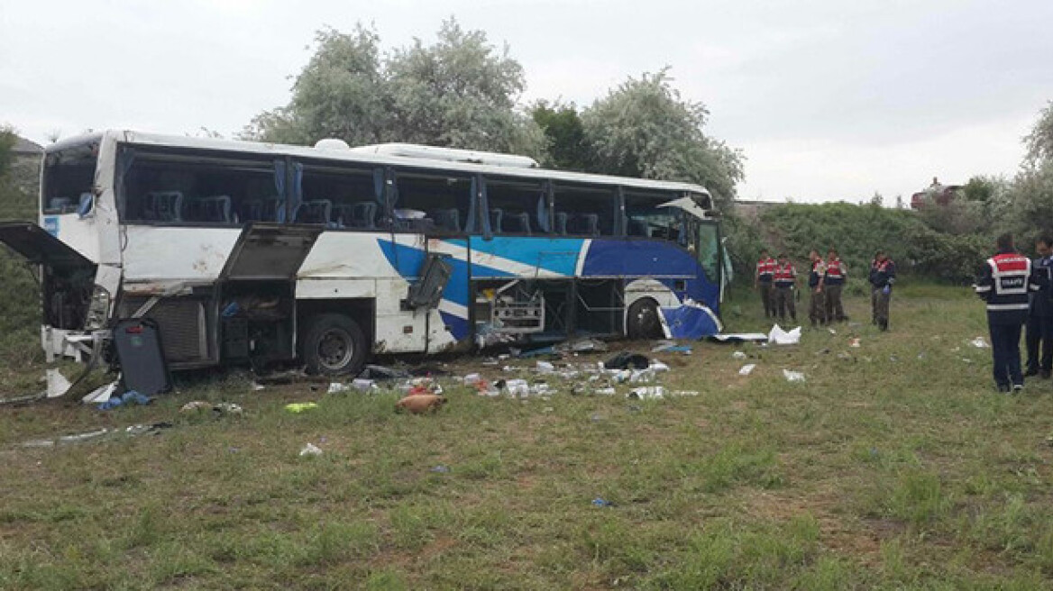 Τουρκία: Οκτώ νεκροί από ανατροπή λεωφορείου κοντά στην Άγκυρα