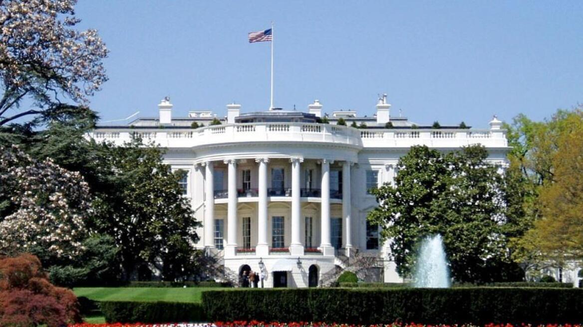 Ο Τραμπ ετοιμάζει «αίθουσα πολέμου» στον Λευκό Οίκο