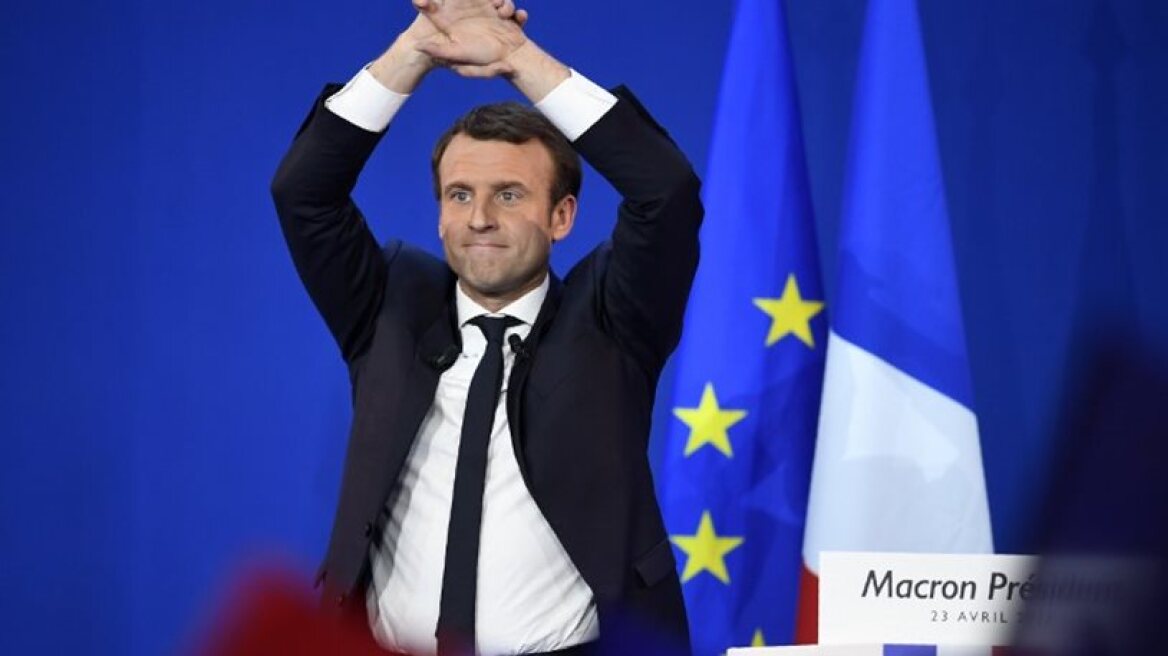 Γαλλικός Τύπος: Ο Μακρόν εγκαινιάζει ένα στιλ «χωρίς ταμπού» στις διπλωματικές σχέσεις