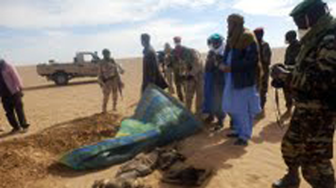 Ο δρόμος του θανάτου: Δεκάδες μετανάστες πέθαναν από δίψα στην έρημο του Νίγηρα