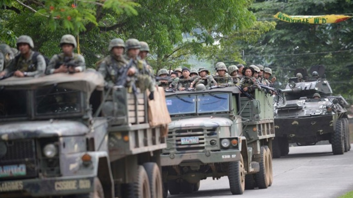 Φιλιππίνες: Τουλάχιστον 10 νεκροί στρατιώτες από φίλια πυρά