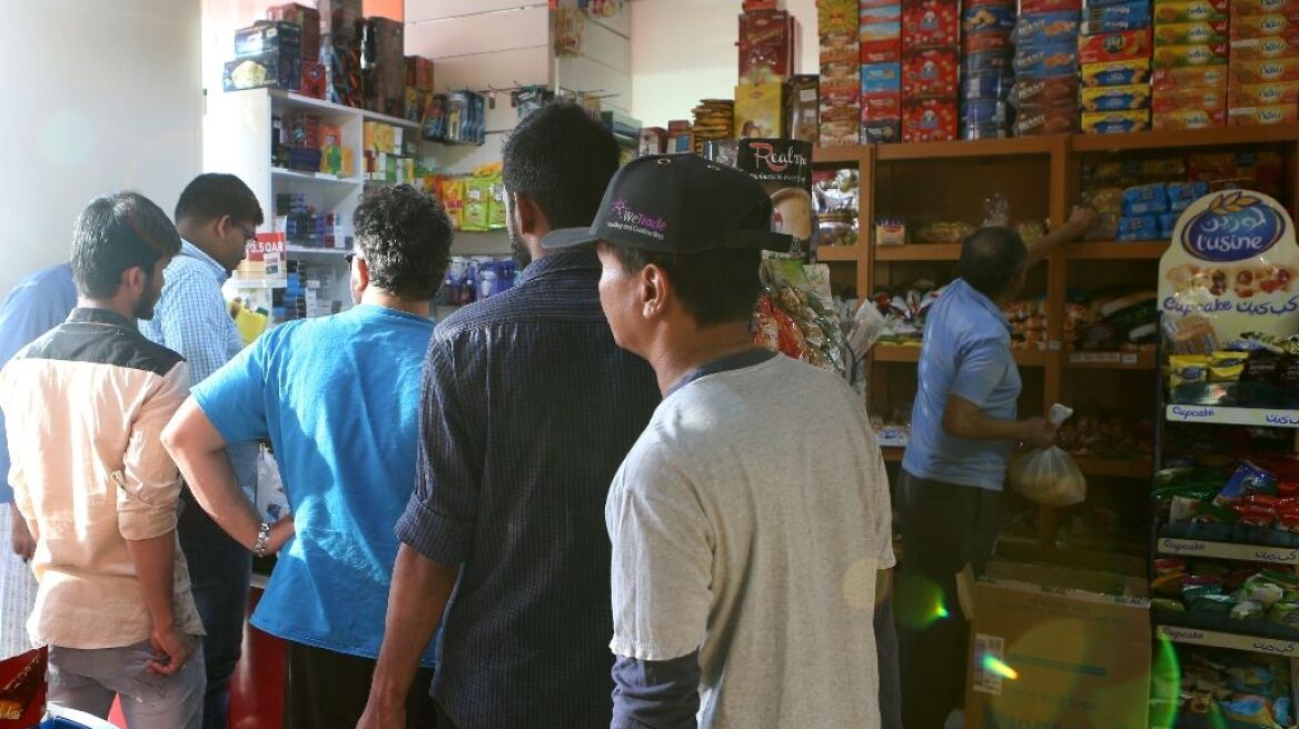 Κατάρ: Σε κατάσταση πανικού οι κάτοικοι σπεύδουν στα σούπερ μάρκετ!