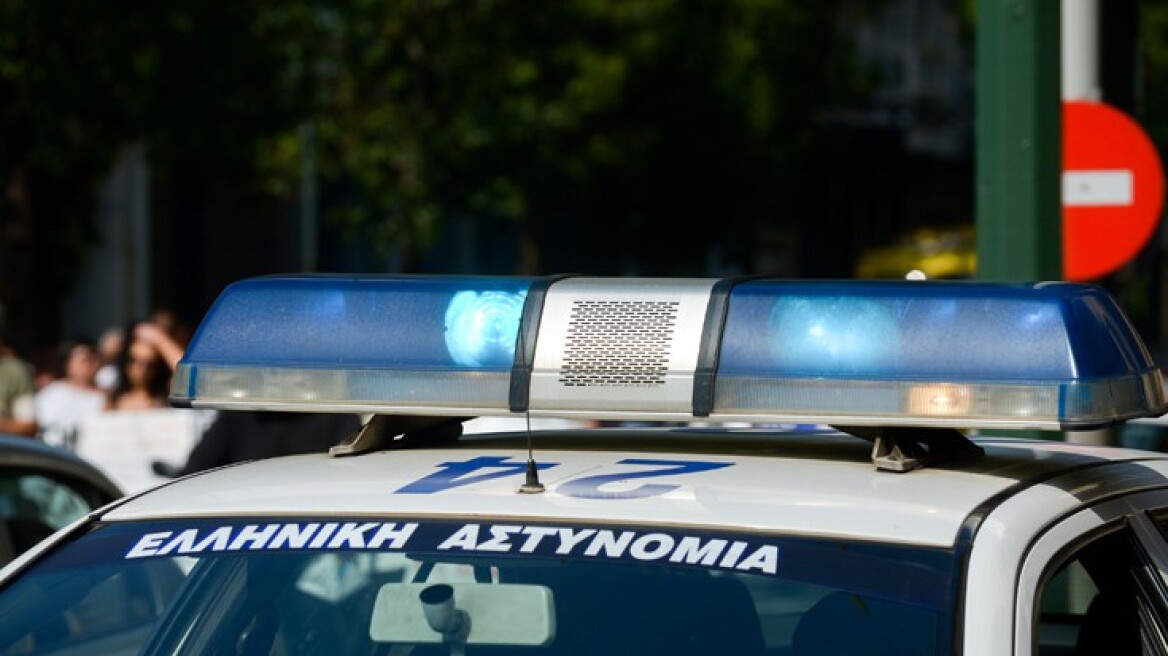 Επιθέσεις σε βάρος αστυνομικών σε Αγρίνιο και Βόνιτσα