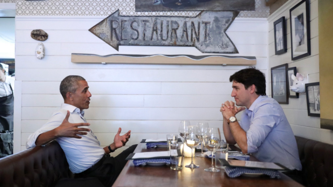 Φωτογραφίες: Σαν δυο «παλιόφιλοι» τα είπαν Τριντό και Ομπάμα σε χαλαρό δείπνο στο Μόντρεαλ
