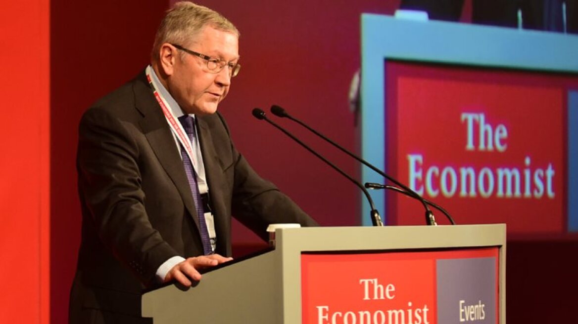 Regling: Greece would be out of crisis, if it had not gone off the rails in 2015