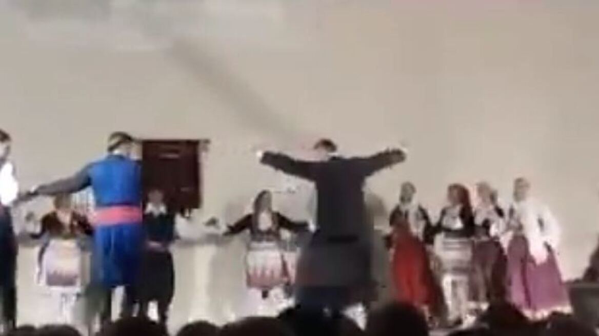 Ιερέας στο Διδυμότειχο χορεύει... πεντοζάλη και αποθεώνεται