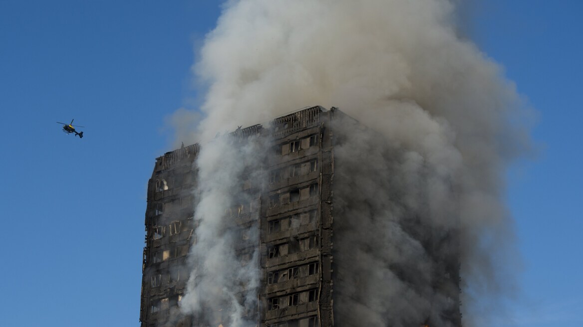 Λονδίνο: Ένοικοι του κτηρίου που καταστράφηκε είχαν προειδοποιήσει για τον κίνδυνο πυρκαγιάς