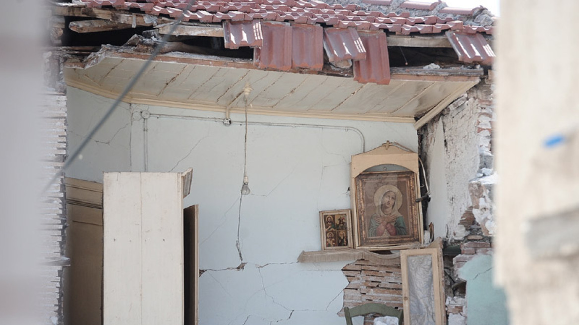 Νύχτα ανησυχίας μετά το όργιο φημών για σεισμό στη Λέσβο