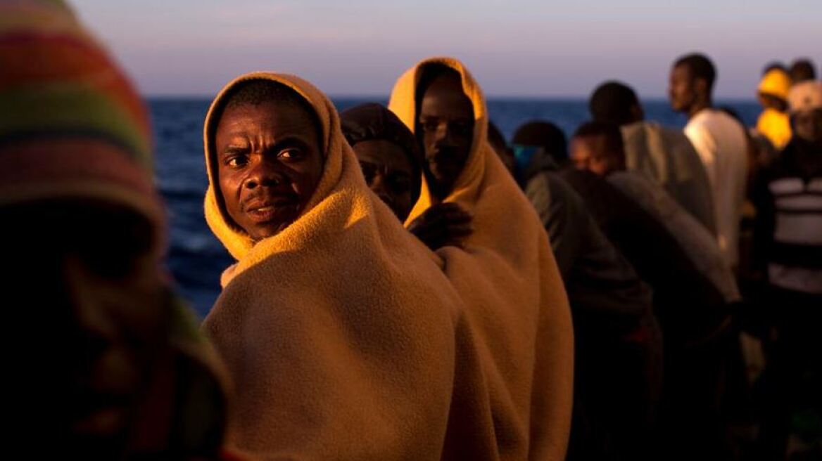 Προσφυγικό: Πάνω από 900 άνθρωποι διασώθηκαν ανοιχτά της Λιβύης