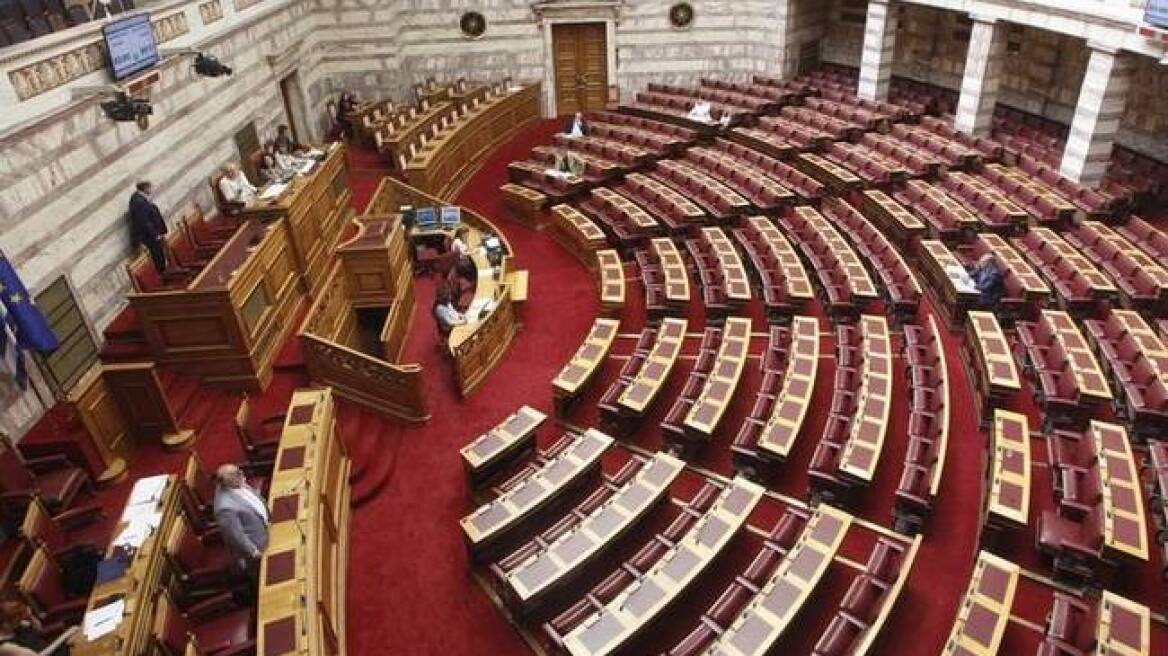 Αλλαγές στον κανονισμό της Βουλής - Για πρώτη φορά δικαίωμα «διόρθωσης» ψήφου βουλευτή
