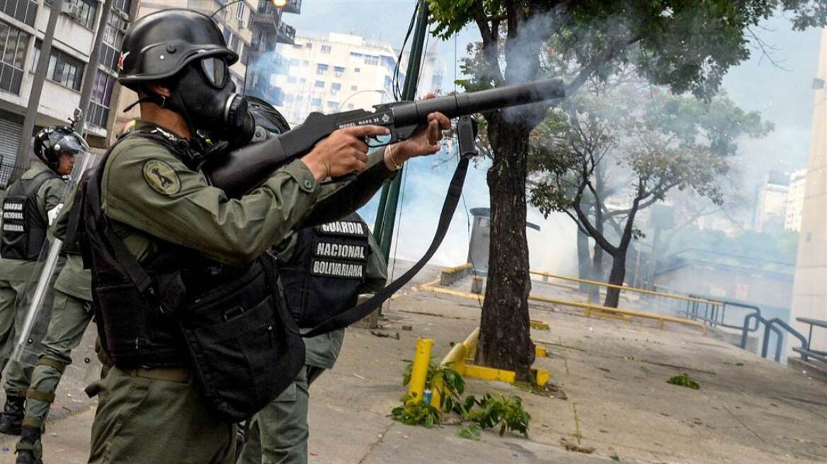 Βενεζουέλα: Ακόμη ένας έφηβος νεκρός σε διαδηλώσεις