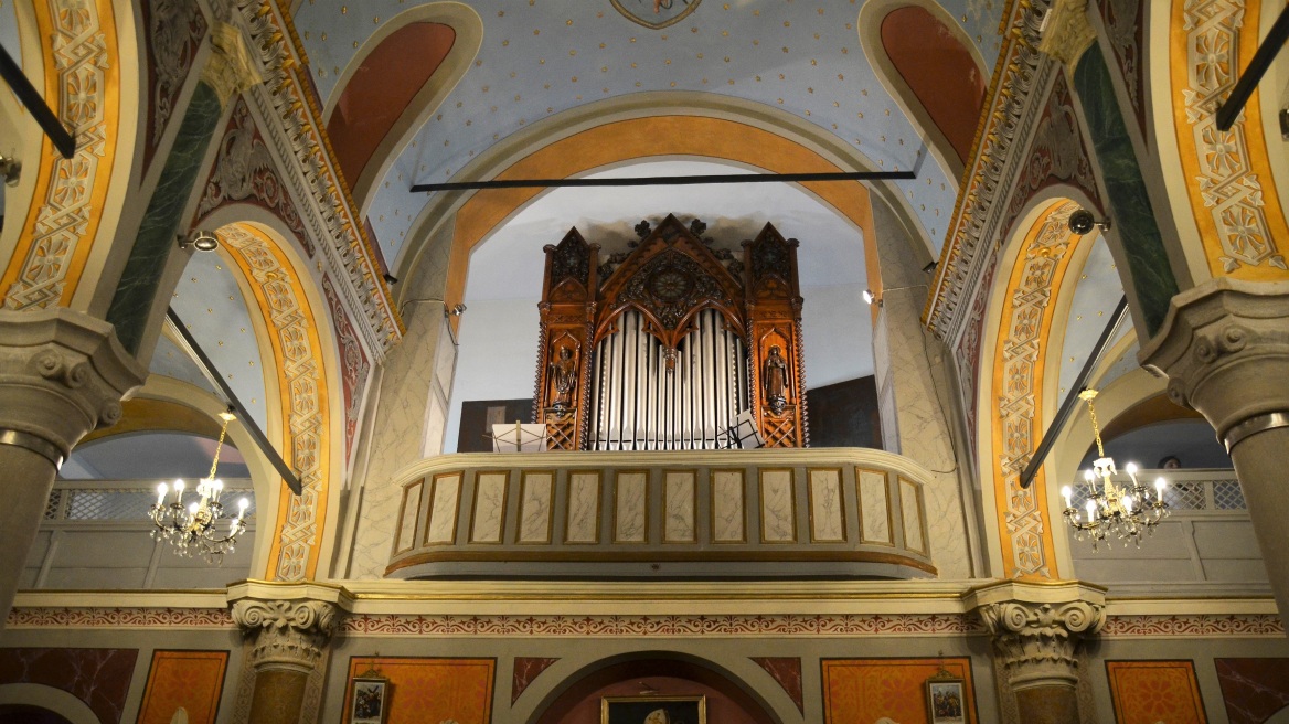 Άνω Σύρος: Παίζει ξανά στον Σαν Τζώρτζη το παλαιότερο εκκλησιαστικό όργανο στην Ελλάδα