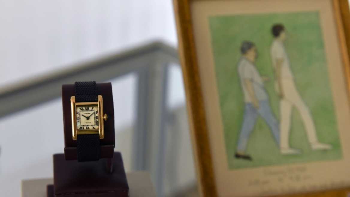 Ένα ρολόι και μια ακουαρέλα της Τζάκι Κένεντι πωλήθηκαν στην τριπλάσια τιμή από την αναμενόμενη!