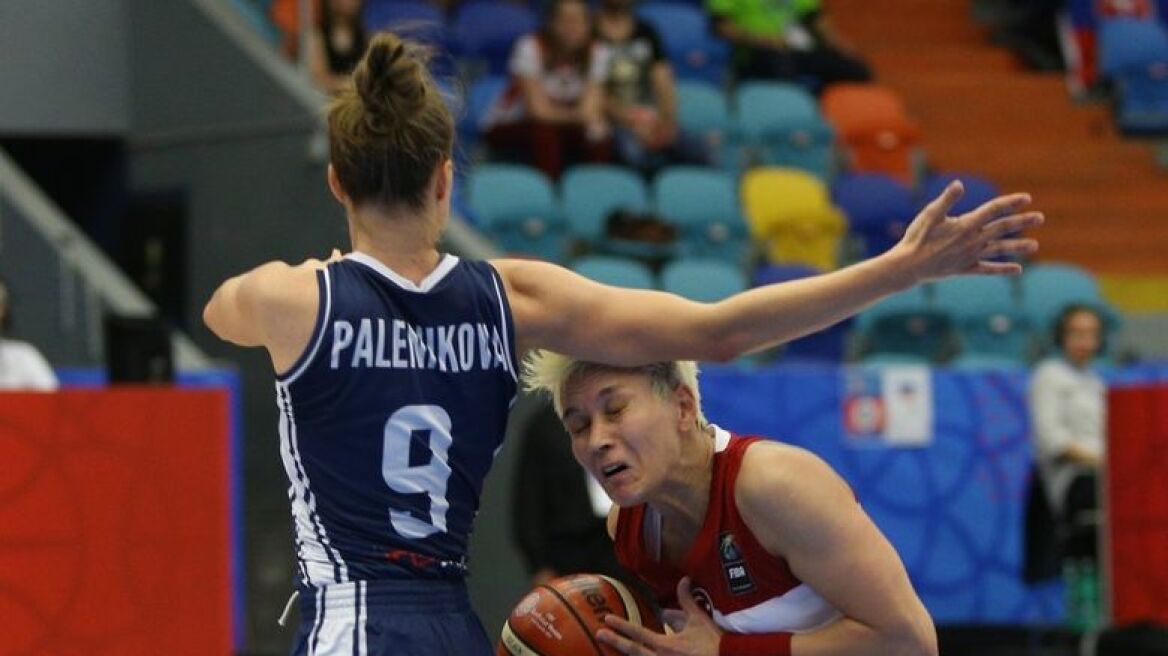 Women’s Eurobasket: Turkey vs. Greece 30 – 36 at Half-time