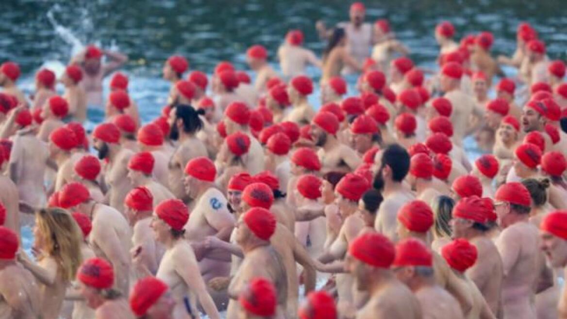 Τασμανία: Χιλιάδες κολυμβητές βούτηξαν γυμνοί για το χειμερινό ηλιοστάσιο