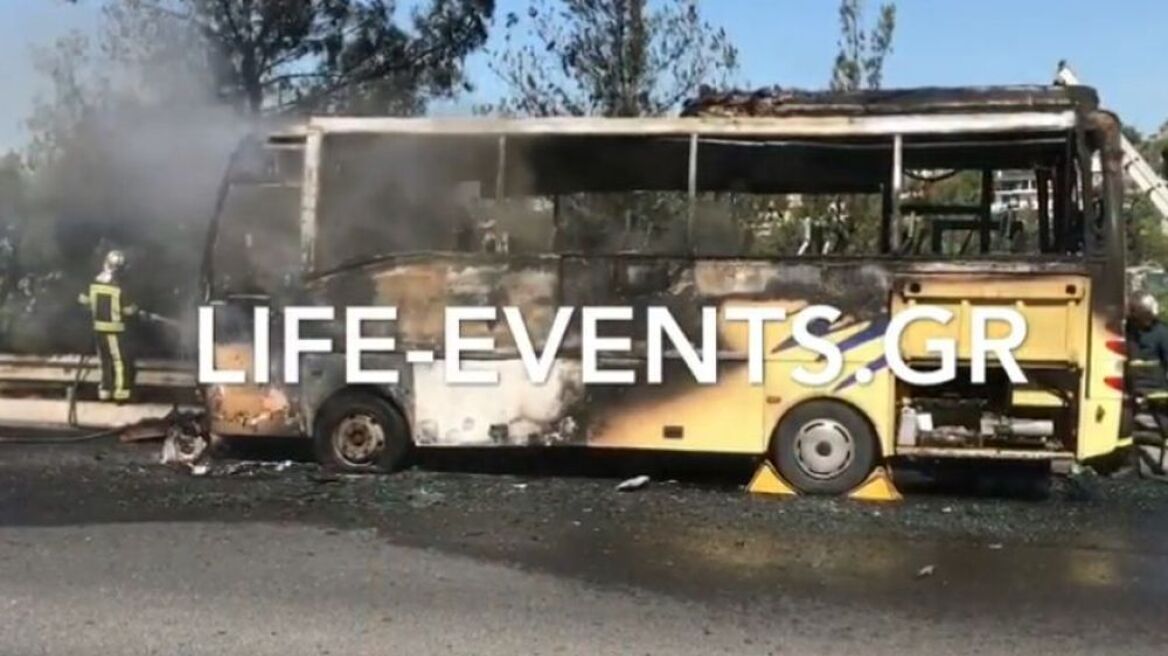 Φωτιά σε τουριστικό λεωφορείο στον περιφερειακό Θεσσαλονίκης